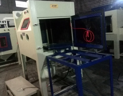 9080分體式加壓模具處理噴砂機_中鋁網